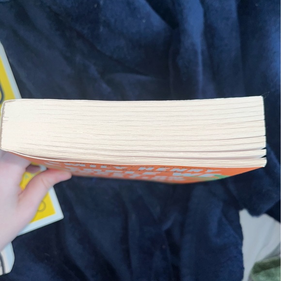 Book Bundle - Picture 7 of 11